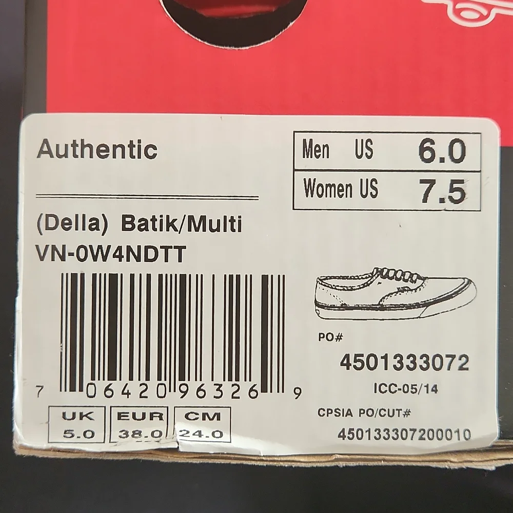 Vans Authentic Off the Wall Della Batik/Multi purple Unisex US  W7.5/ M6 VN-1_7